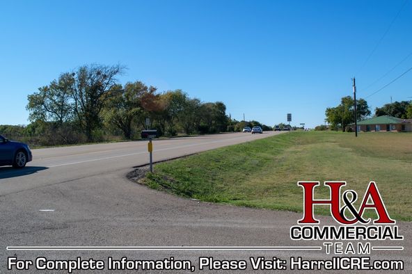 Build To Suit Office/Warehouse Spaces off Highway 6: 8716 N Highway 6, Crawford, TX 76638